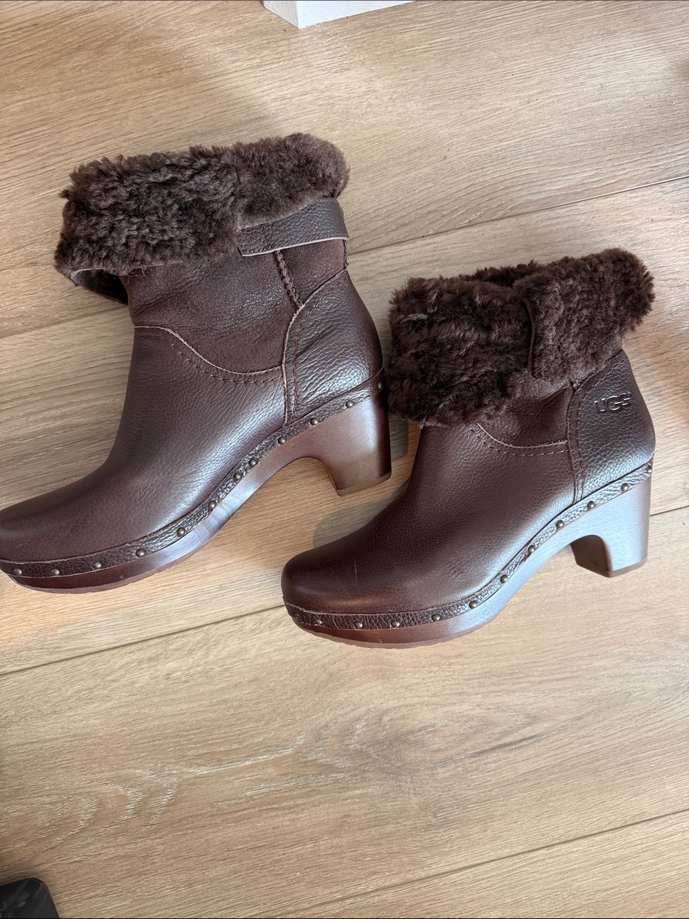 UGG Dark Brown Leather Shearling Cuffed Heeled Ankle Boots